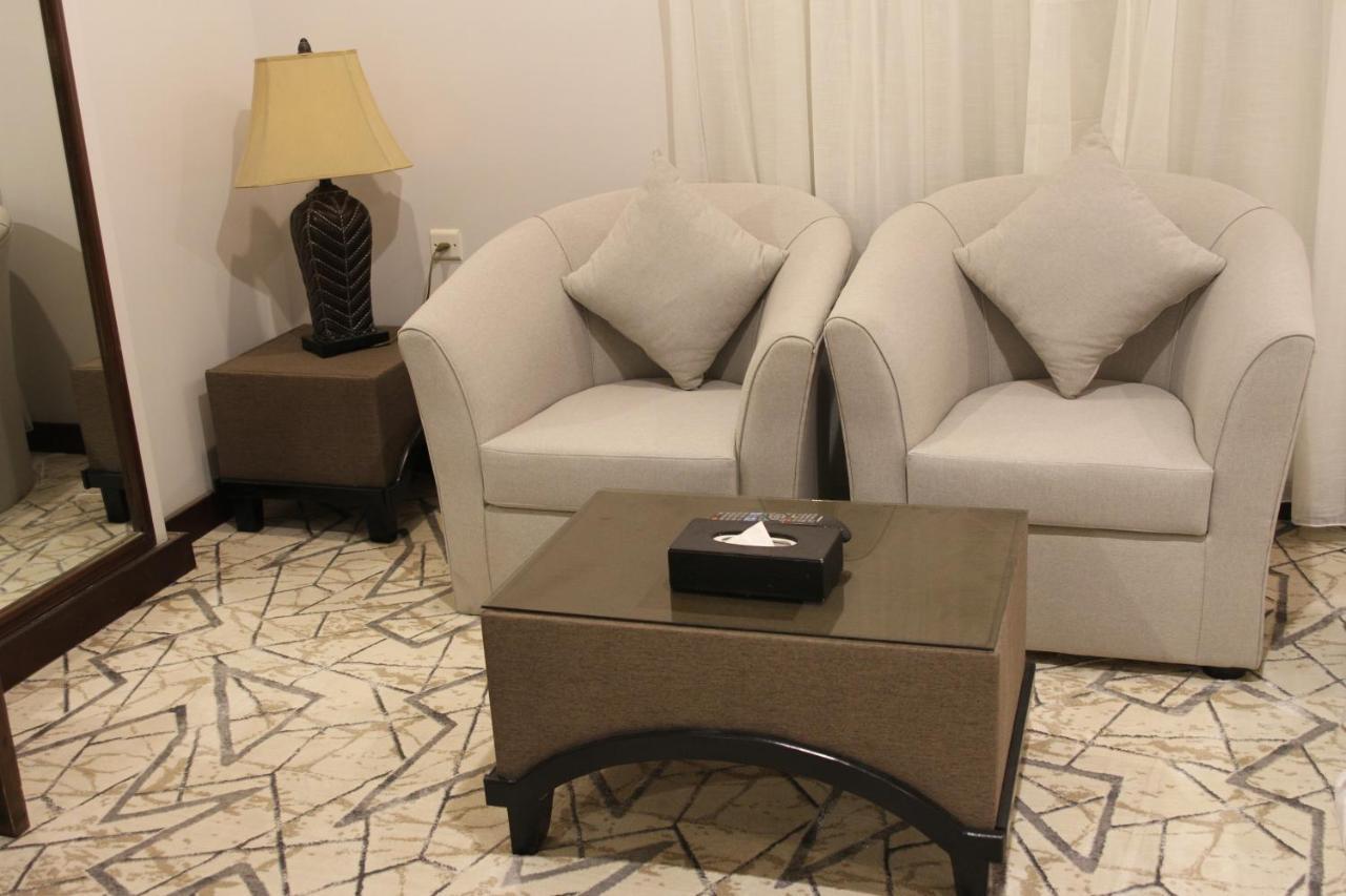 Carawan Al Khaleej Hotel Olaya Riyadh Exterior photo
