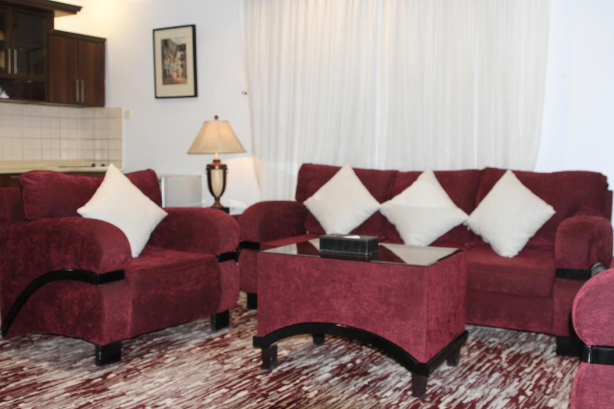 Carawan Al Khaleej Hotel Olaya Riyadh Exterior photo